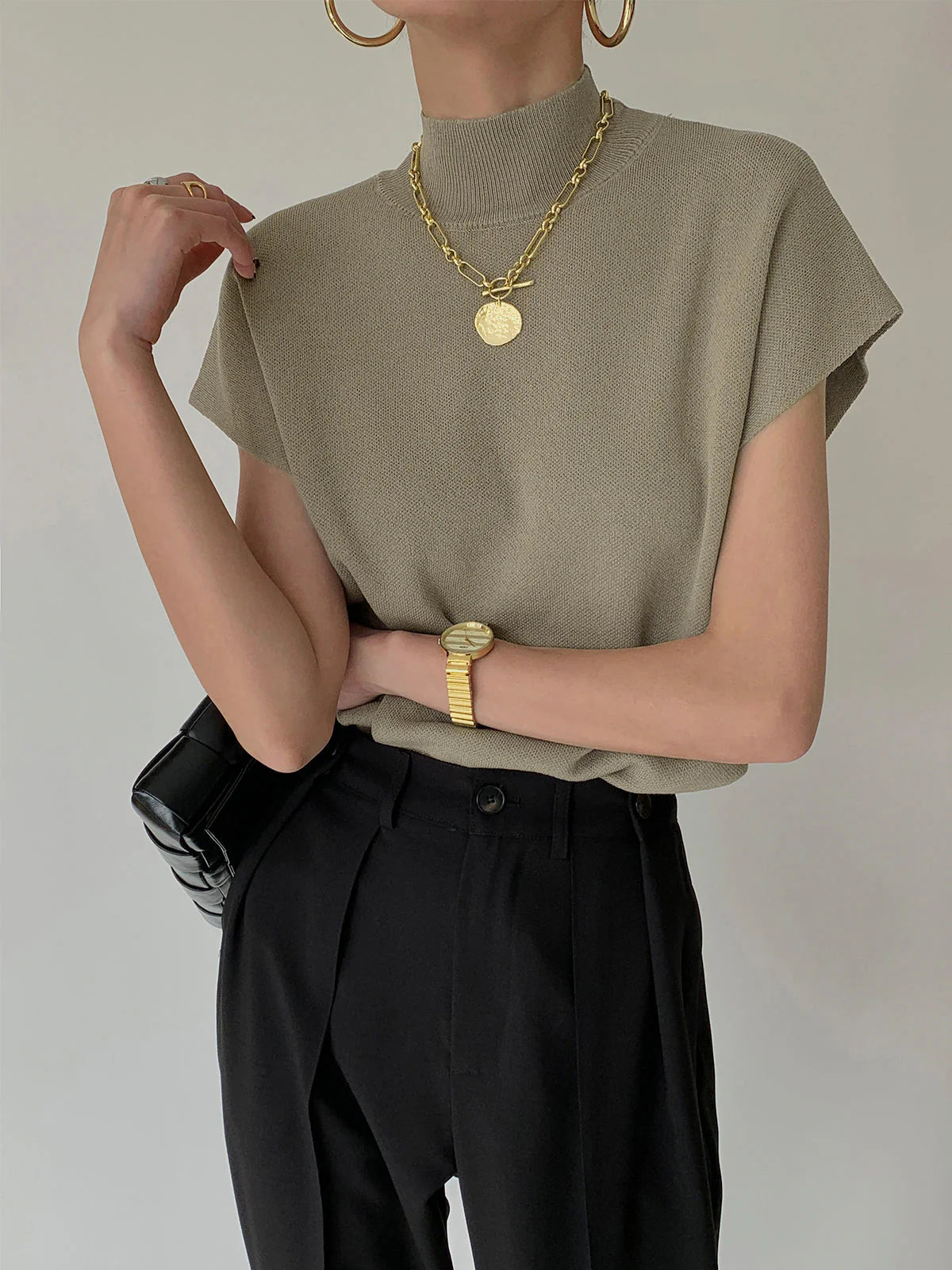 Aira Ribbed Knit Crop Top