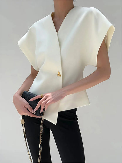 Kaia Asymmetric Top