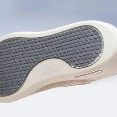 Wide Diabetic Shoes for Swollen Feet